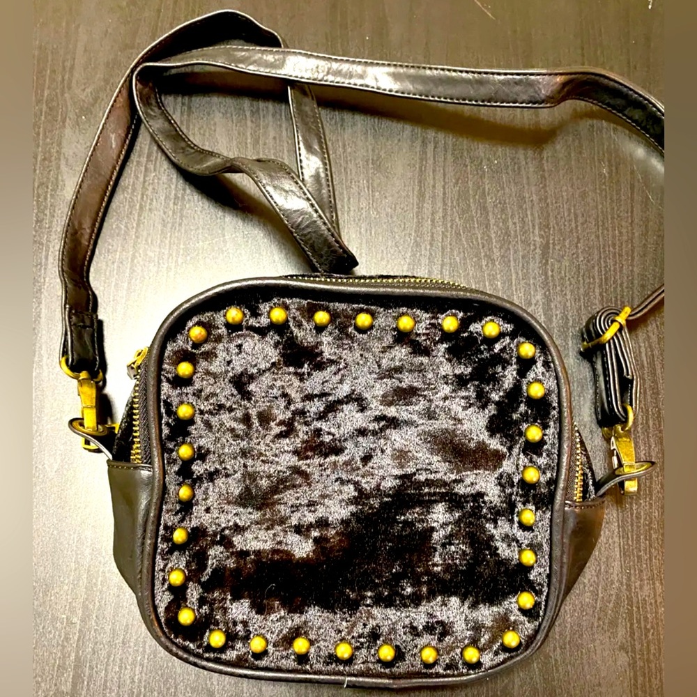 Madden Girl Crossbody Shoulder Bag with Studs and Velvet Purse Leather